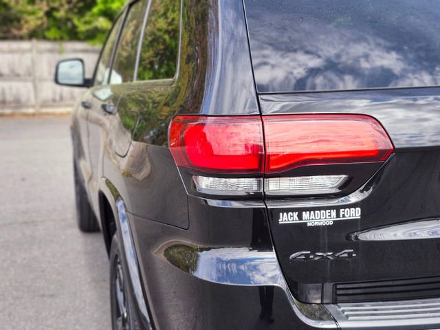Used 2021 Jeep Grand Cherokee Laredo X AWD/4WD image 9