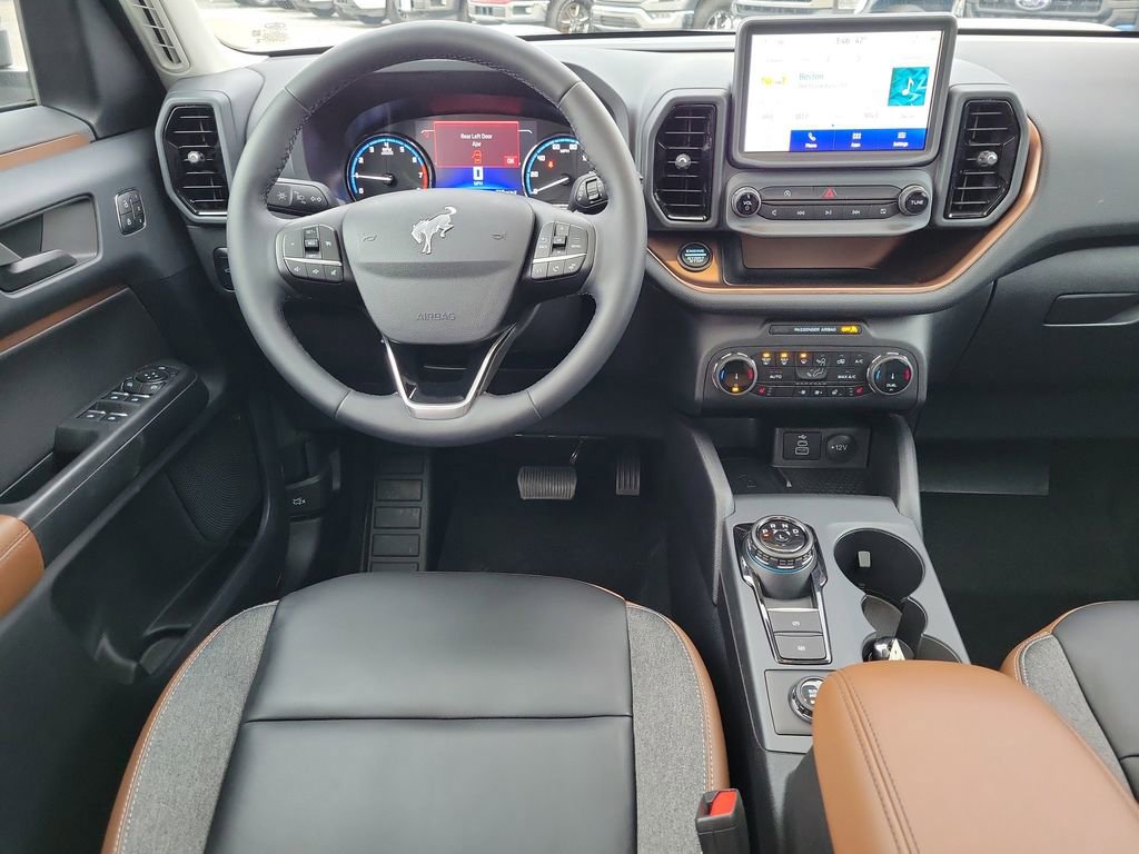 Certified 2024 Ford Bronco Sport Outer Banks w/ Tech Package image 12