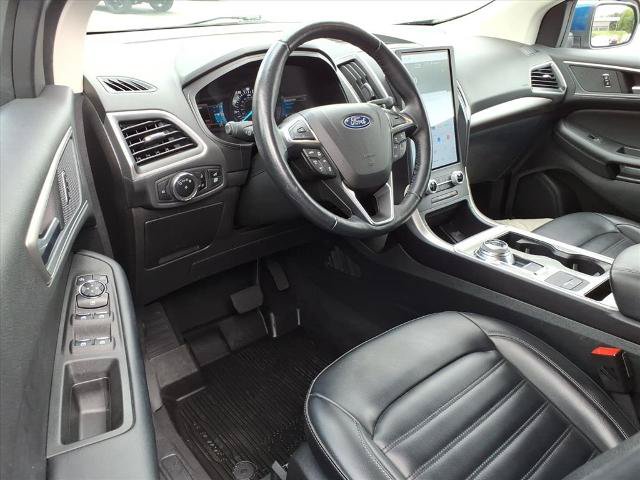 Certified 2023 Ford Edge SEL w/ Convenience Package AWD/4WD image 11