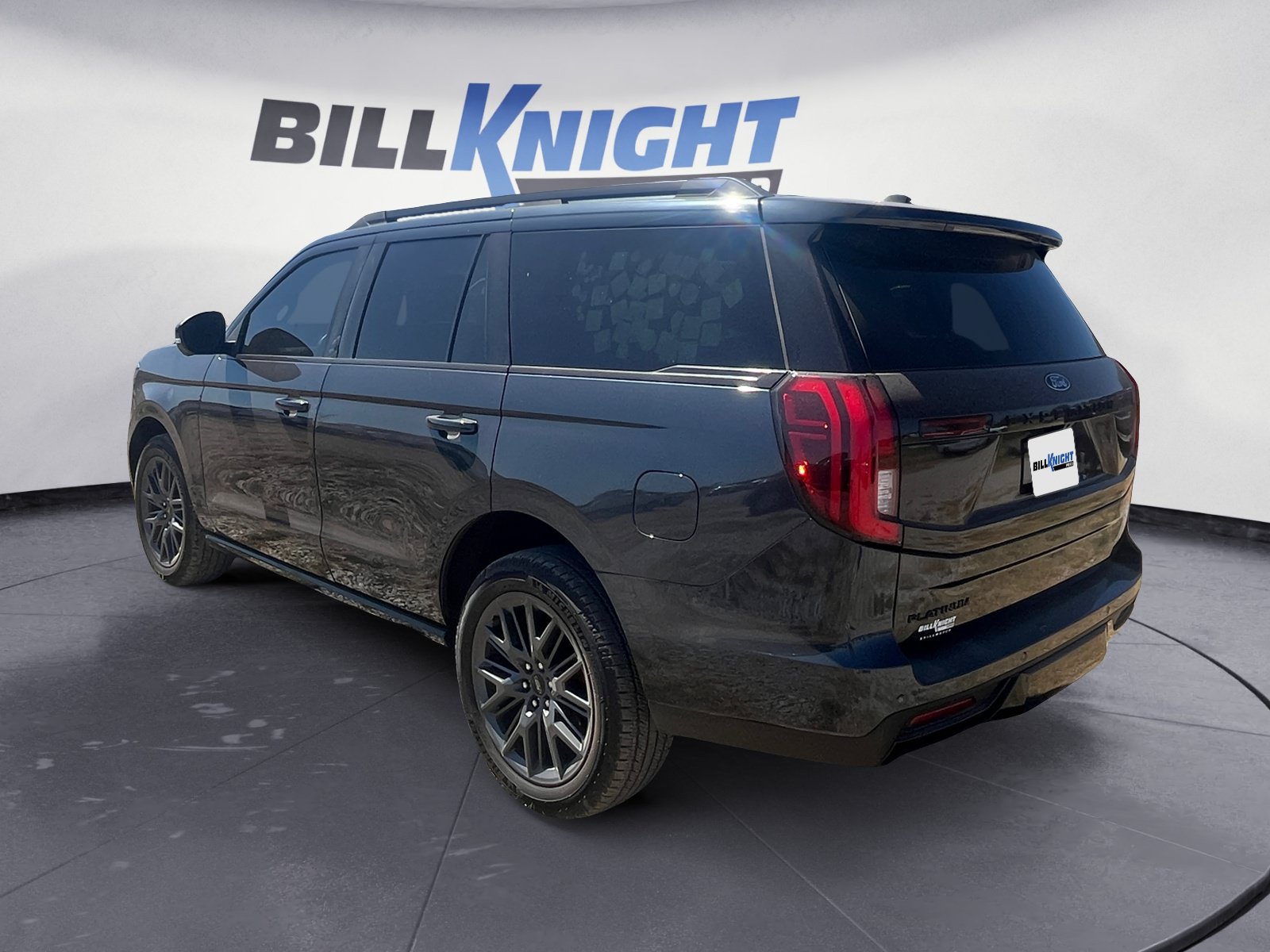 Certified 2025 Ford Expedition Platinum w/ Stealth Performance Package AWD/4WD image 3