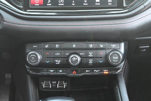 Used 2022 Dodge Durango R/T image 33