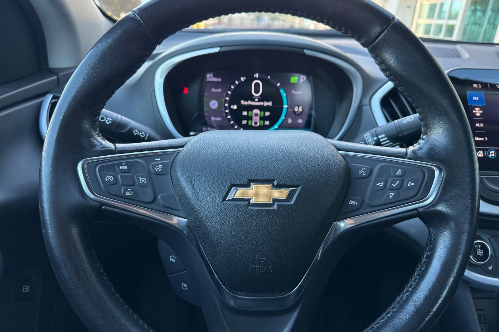 Used 2019 Chevrolet Volt LT w/ Comfort Package image 23