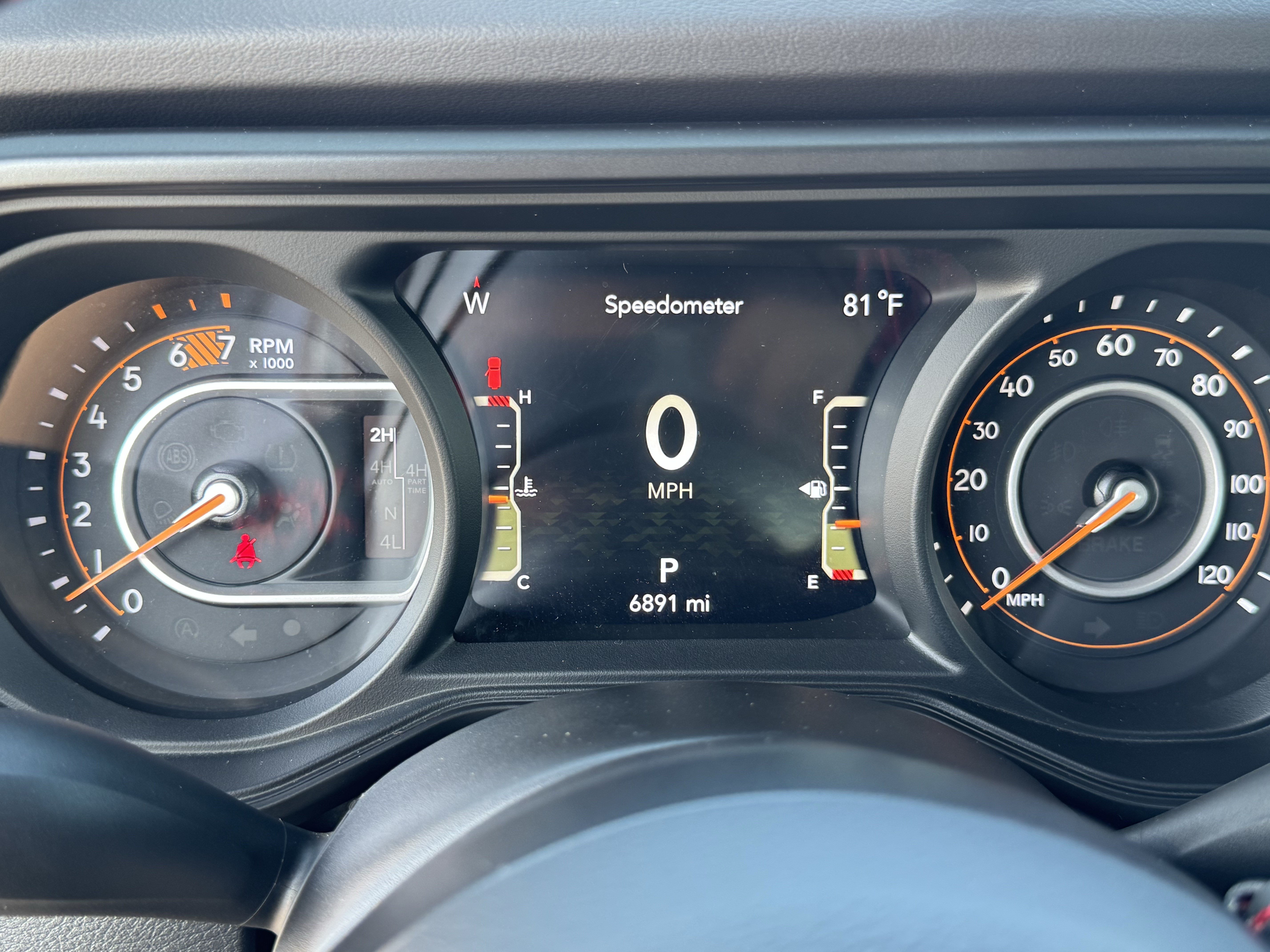 Used 2024 Jeep Wrangler Unlimited Rubicon AWD/4WD image 35