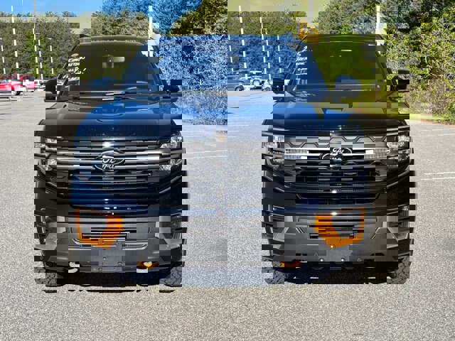 Certified 2025 Ford Expedition Tremor image 9