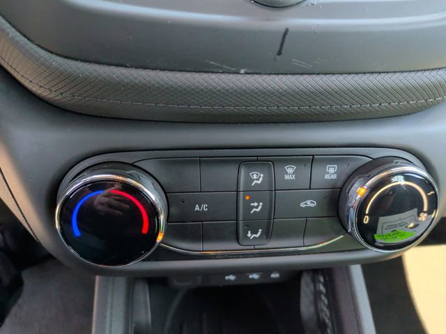 Used 2021 Chevrolet TrailBlazer LS image 15