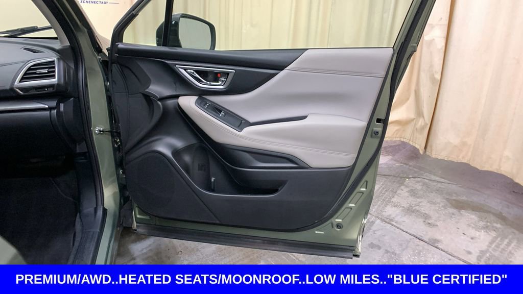 Used 2020 Subaru Forester Premium image 13