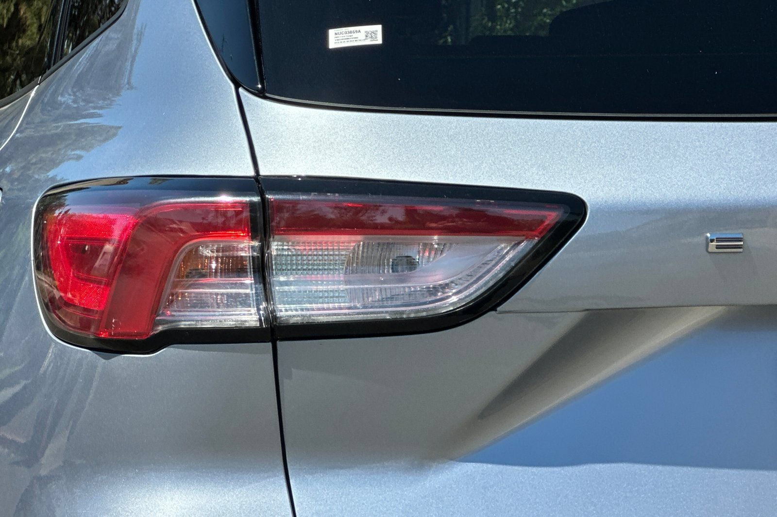 Certified 2022 Ford Escape SE w/ SE Sport Appearance Package FWD image 48