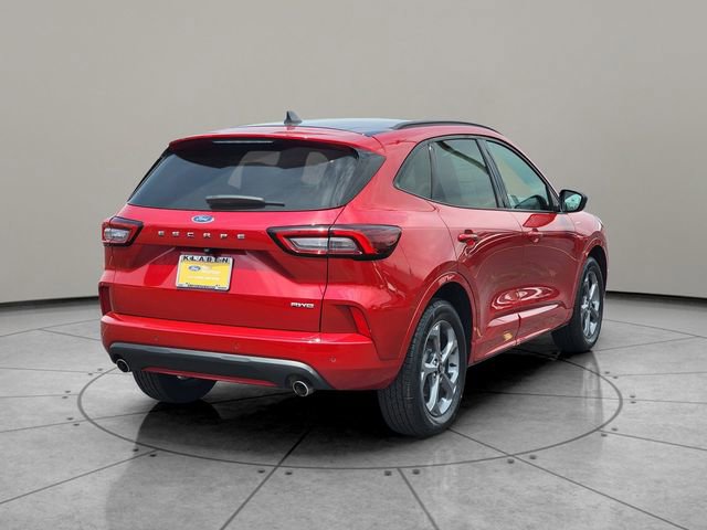 Certified 2023 Ford Escape ST-Line w/ Tech Pack #1 AWD/4WD image 12