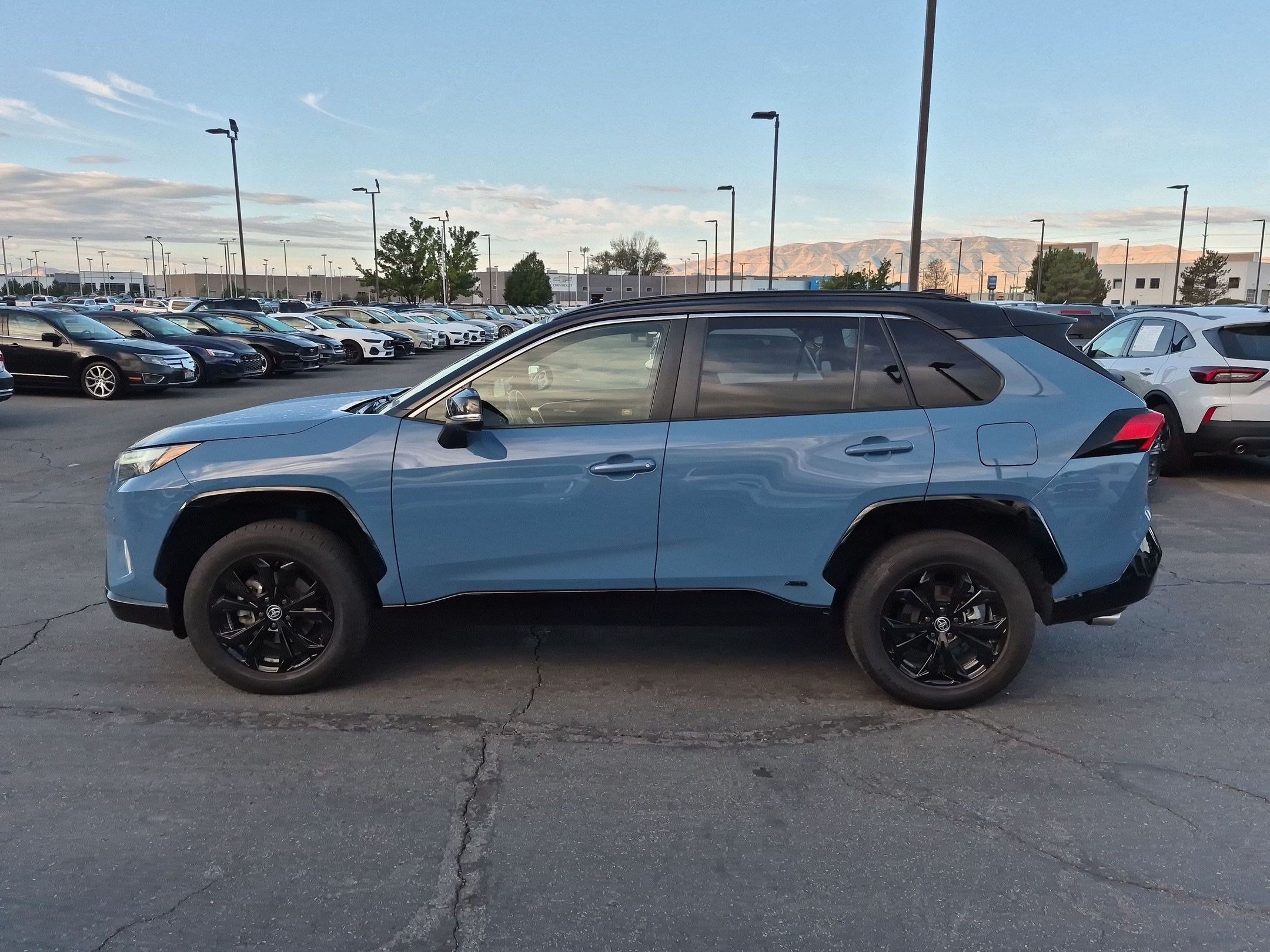 Used 2024 Toyota RAV4 XSE w/ Advanced Technology Package AWD/4WD image 10