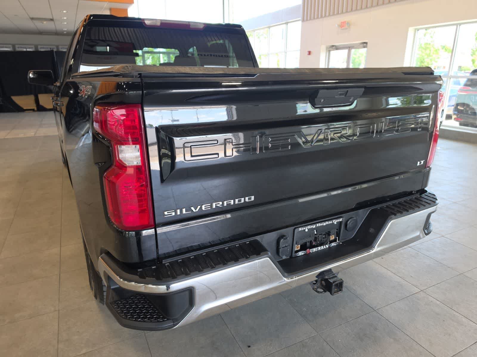 Used 2021 Chevrolet Silverado 1500 LT w/ LPO, Liner Protection Package AWD/4WD image 9