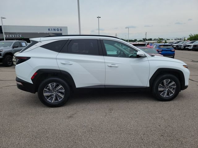 Used 2022 Hyundai Tucson Blue w/ Cargo Package AWD/4WD image 6