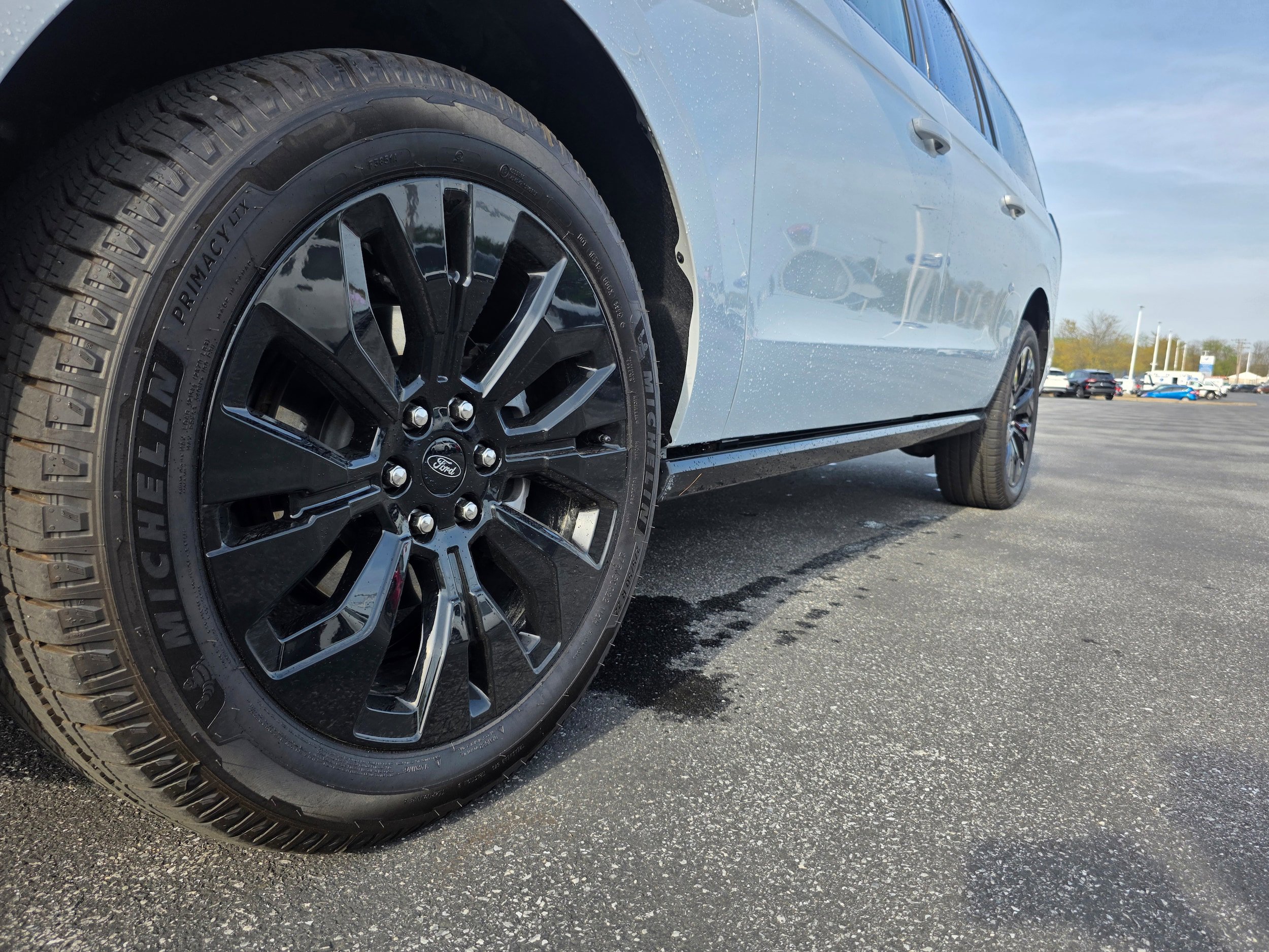 Certified 2025 Ford Expedition Max Platinum w/ Stealth Appearance Package AWD/4WD image 22