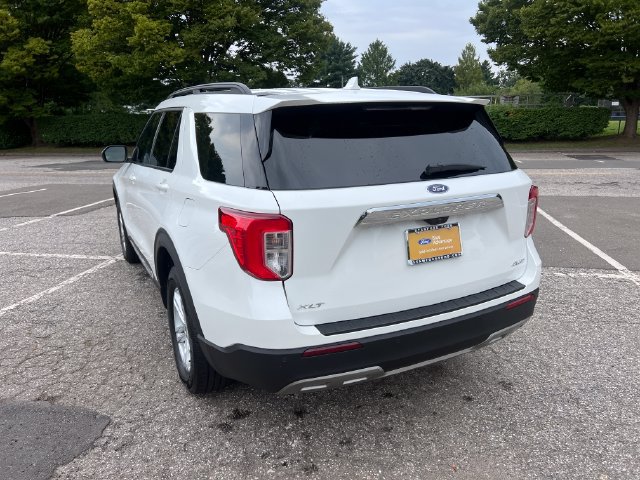 Certified 2023 Ford Explorer XLT w/ Equipment Group 202A AWD/4WD image 8