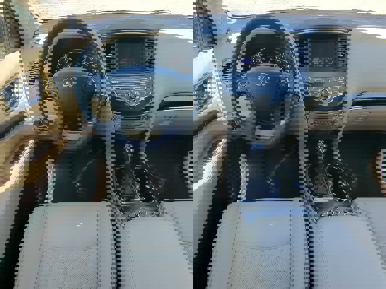 Used 2018 INFINITI QX60 FWD w/ Premium Plus Package image 14