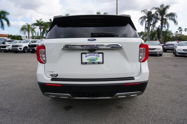 Certified 2023 Ford Explorer XLT w/ Equipment Group 202A image 31