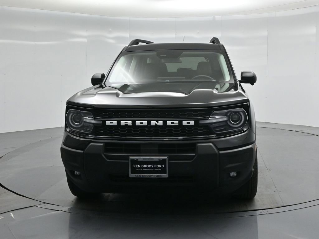 Certified 2025 Ford Bronco Sport Outer Banks w/ Outer Banks Tech Package+ AWD/4WD image 24