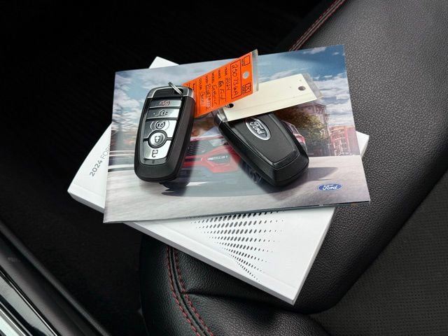 Certified 2024 Ford Explorer ST-Line w/ Class IV Trailer Tow Package image 8