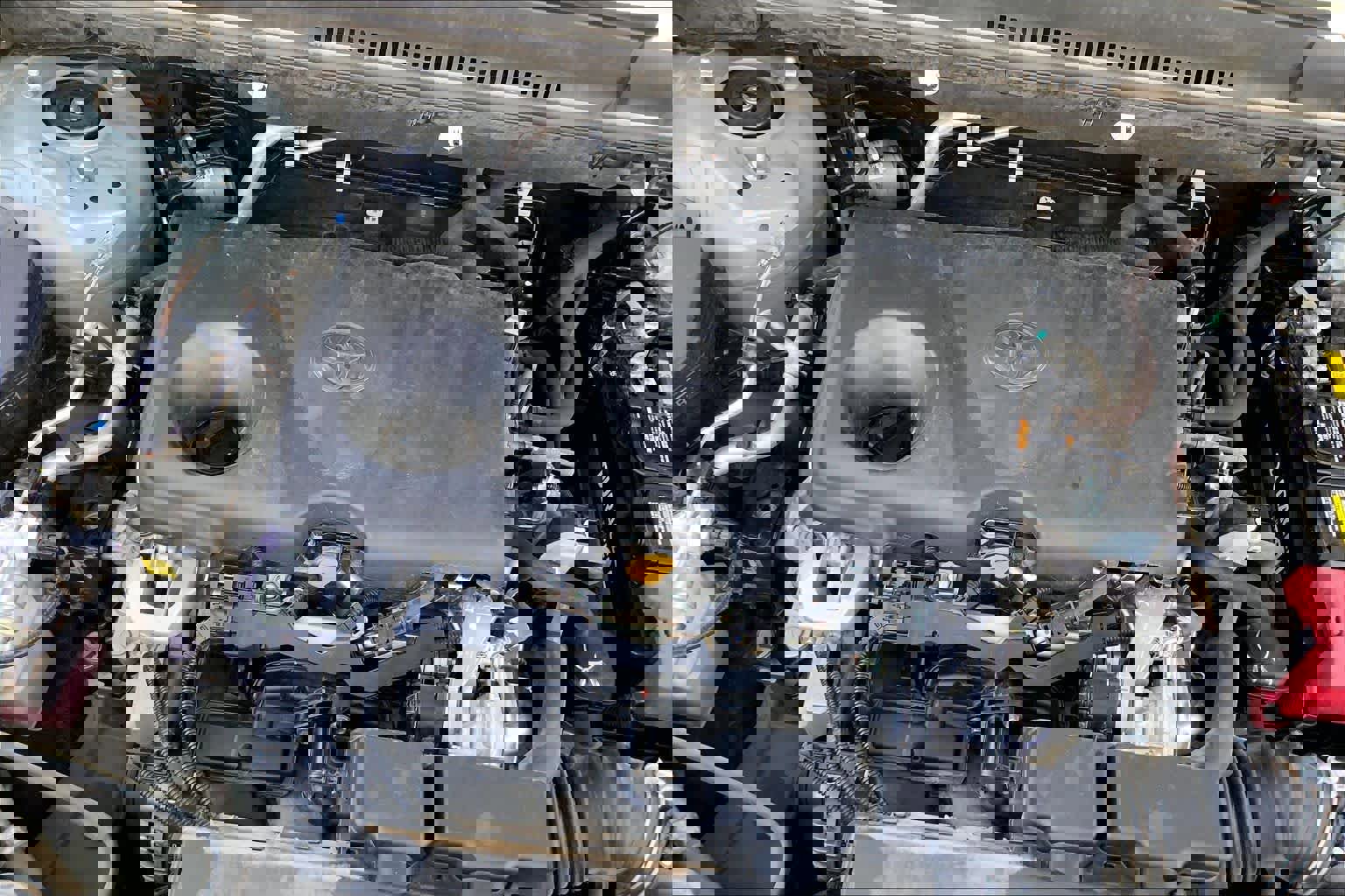 Used 2021 Toyota RAV4 XLE w/ Convenience Package image 33