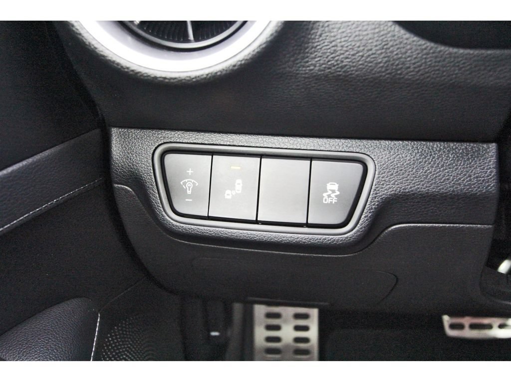 Used 2024 Kia Forte GT-Line w/ GT-Line Premium Package FWD image 20
