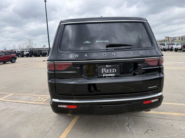 Used 2024 Jeep Wagoneer Series II w/ Flexible Seating Group AWD/4WD image 8