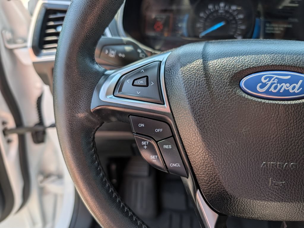 Certified 2022 Ford Edge SEL AWD/4WD image 10