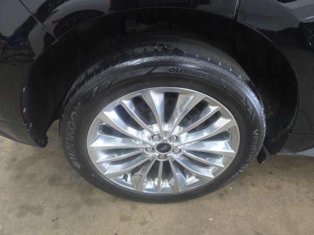 Certified 2023 Ford Edge Titanium w/ Equipment Group 301A AWD/4WD image 8
