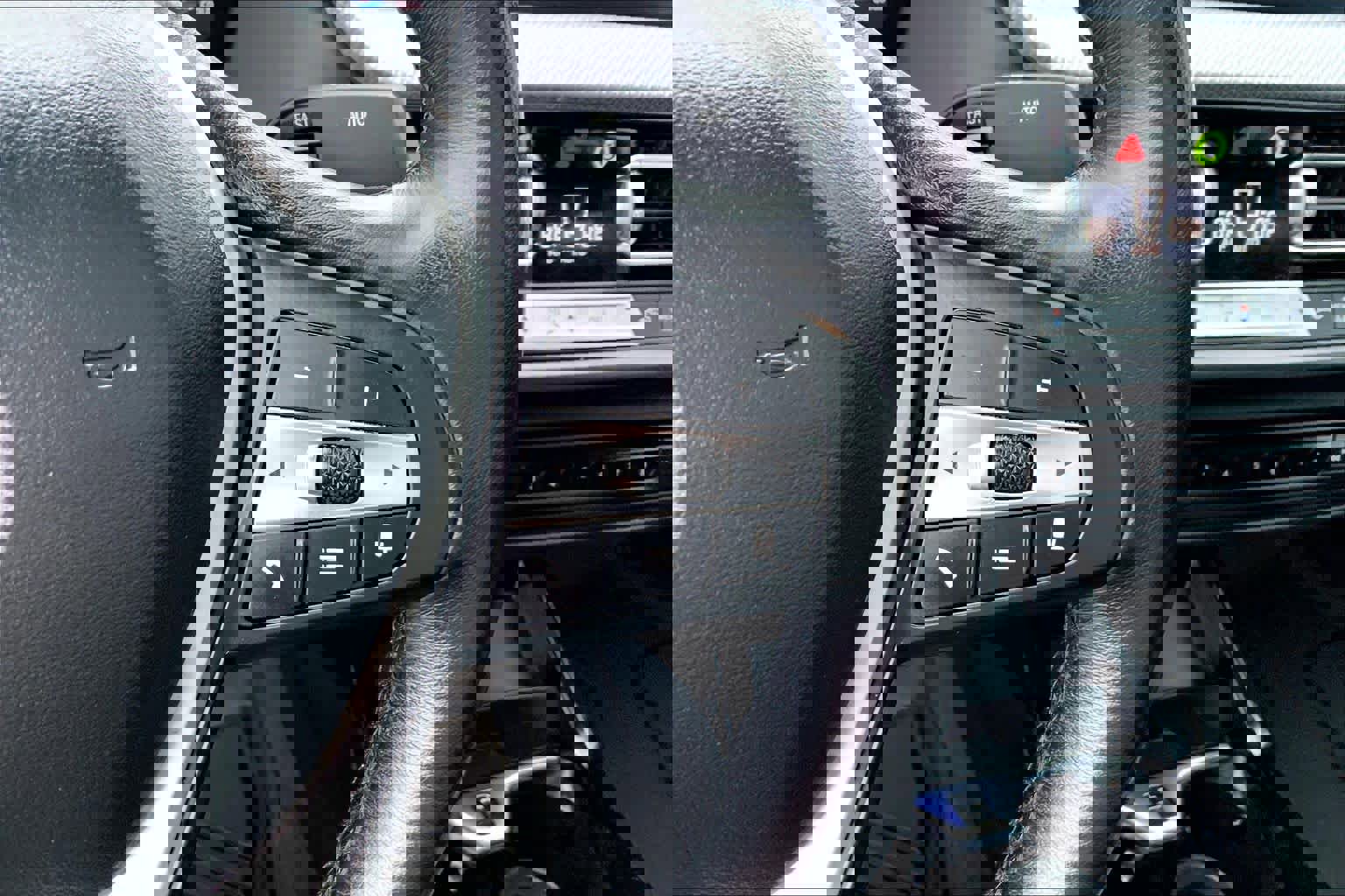 Used 2021 BMW 228i Gran Coupe w/ Convenience Package image 21