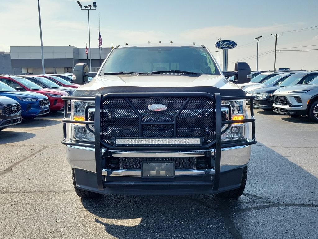 Certified 2020 Ford F250 XL w/ STX Appearance Package AWD/4WD image 2