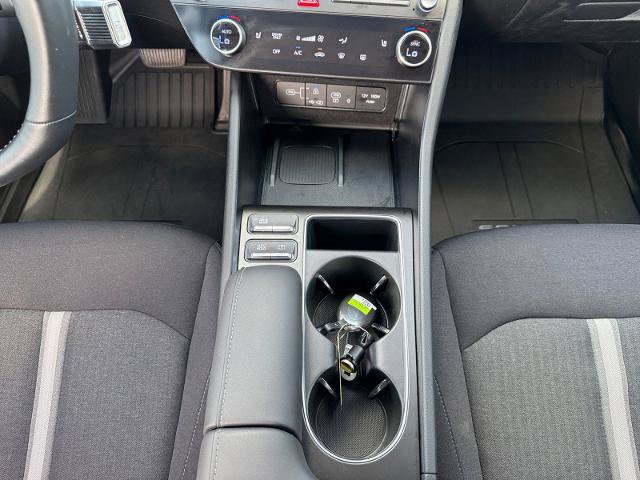 Used 2025 Hyundai Sonata SEL FWD image 11