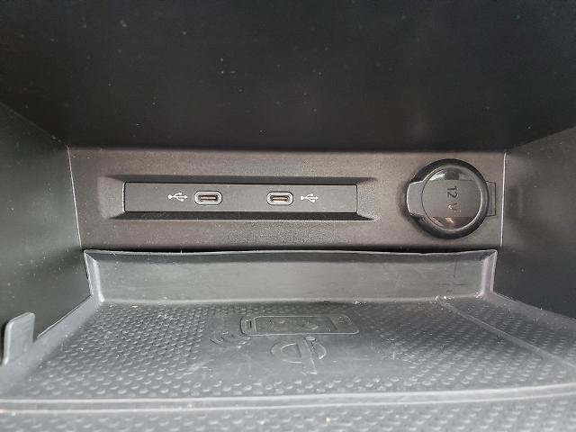 Used 2023 Volkswagen Tiguan SE R-Line AWD/4WD image 23