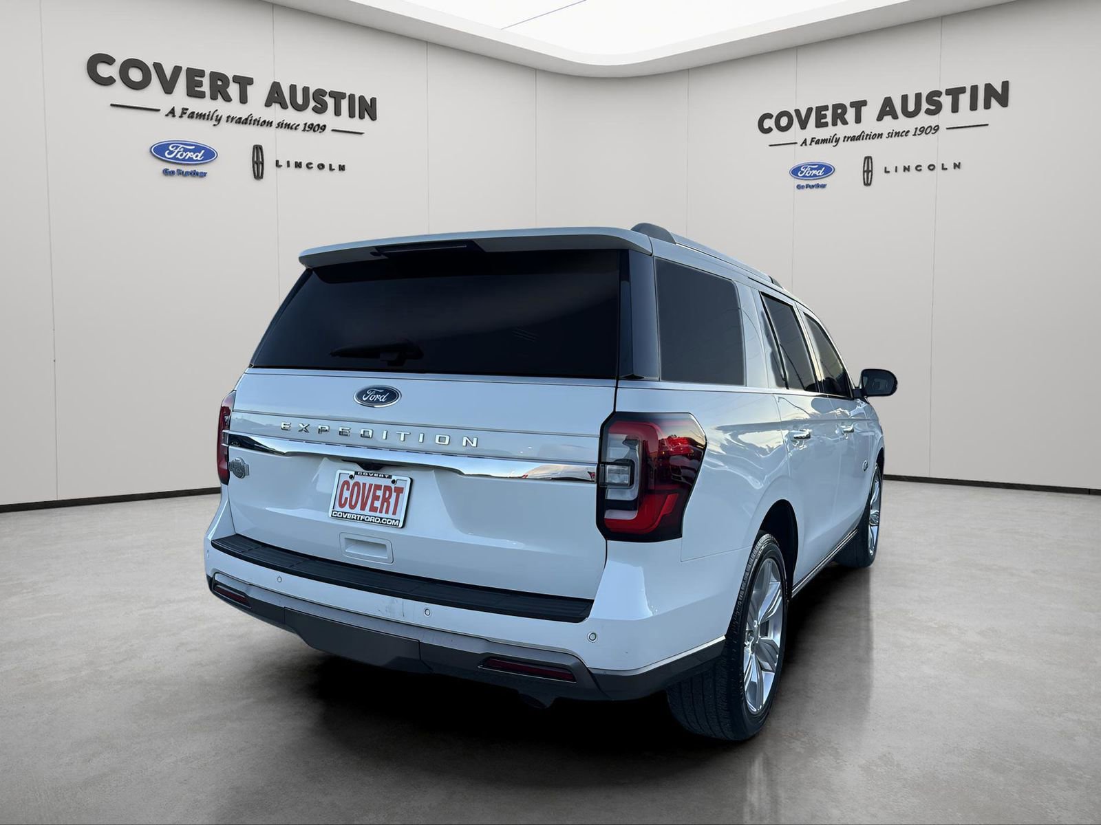 Certified 2024 Ford Expedition King Ranch image 5