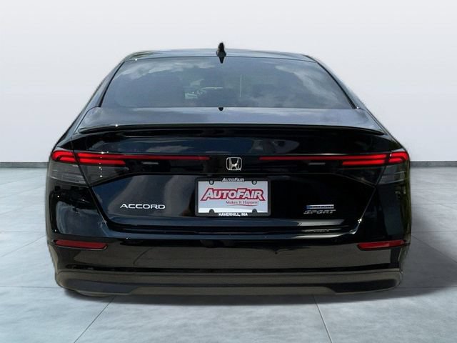 Used 2024 Honda Accord Sport image 6