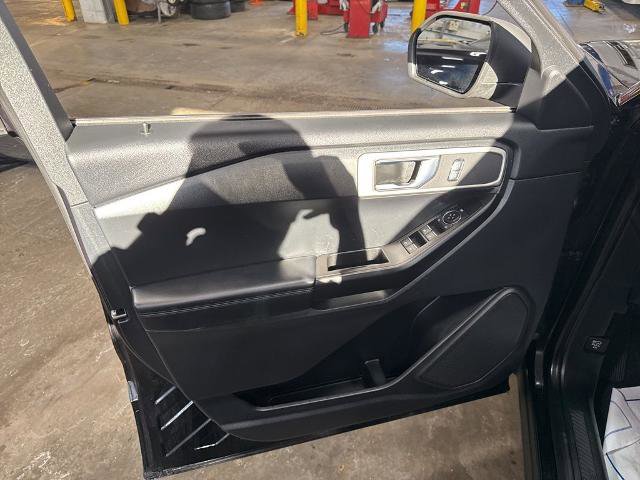 Certified 2020 Ford Explorer 4WD w/ Class III Trailer Tow Package image 13