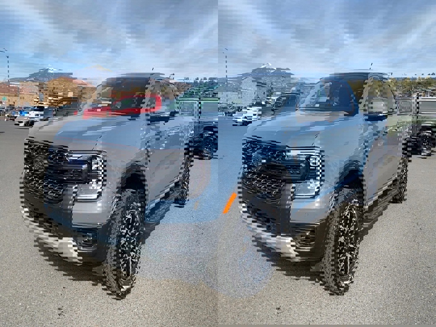 Certified 2024 Ford Ranger Lariat w/ FX4 Off-Road Package image 2