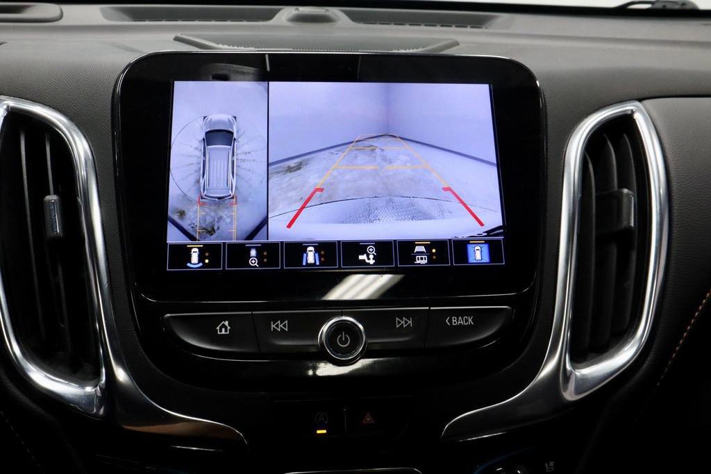 Used 2022 Chevrolet Equinox Premier AWD/4WD image 10