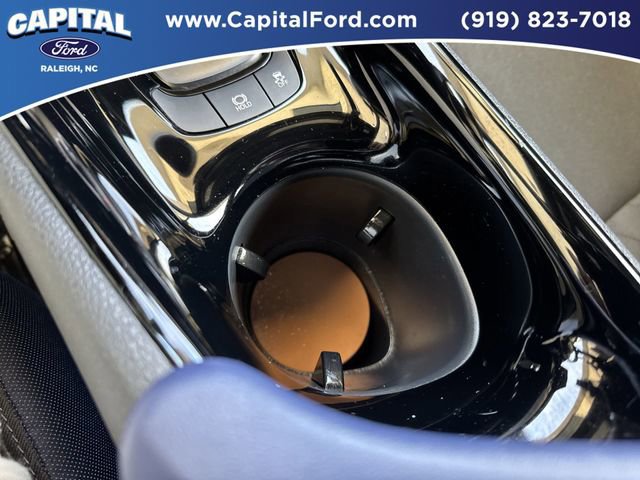 Used 2021 Toyota C-HR XLE image 29