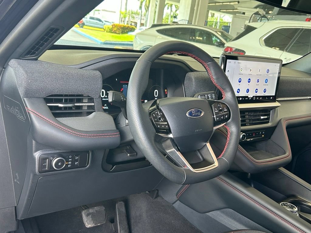 Certified 2026 Ford Explorer ST-Line w/ ST-Line Street Pack RWD image 33