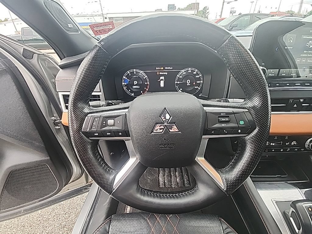Used 2022 Mitsubishi Outlander SEL AWD/4WD image 12