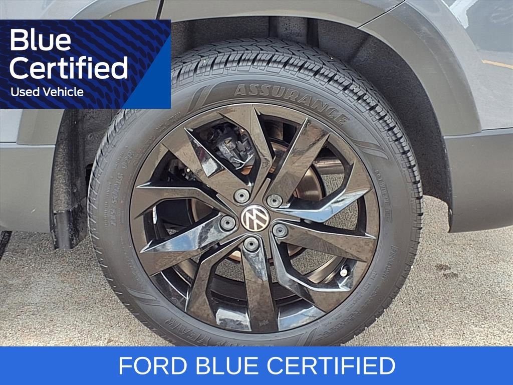 Used 2022 Volkswagen Taos SE w/ Driver Assistance Package image 29