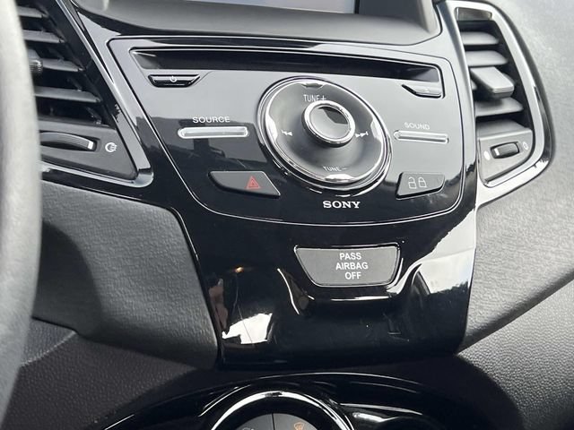 Certified 2018 Ford Fiesta Titanium FWD image 22