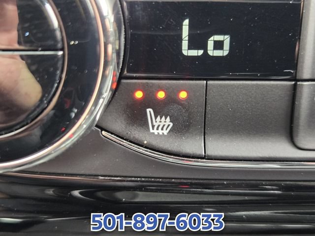 Used 2025 Chevrolet Trax RS w/ Sunroof Package FWD image 24