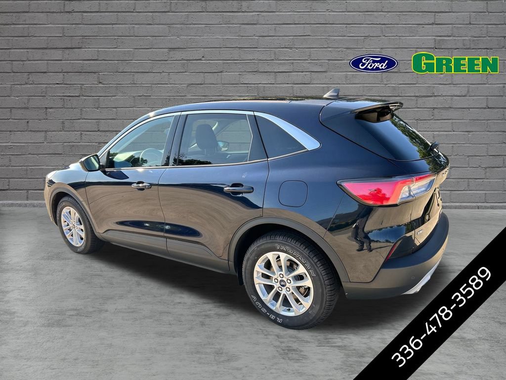 Certified 2021 Ford Escape SE FWD image 3