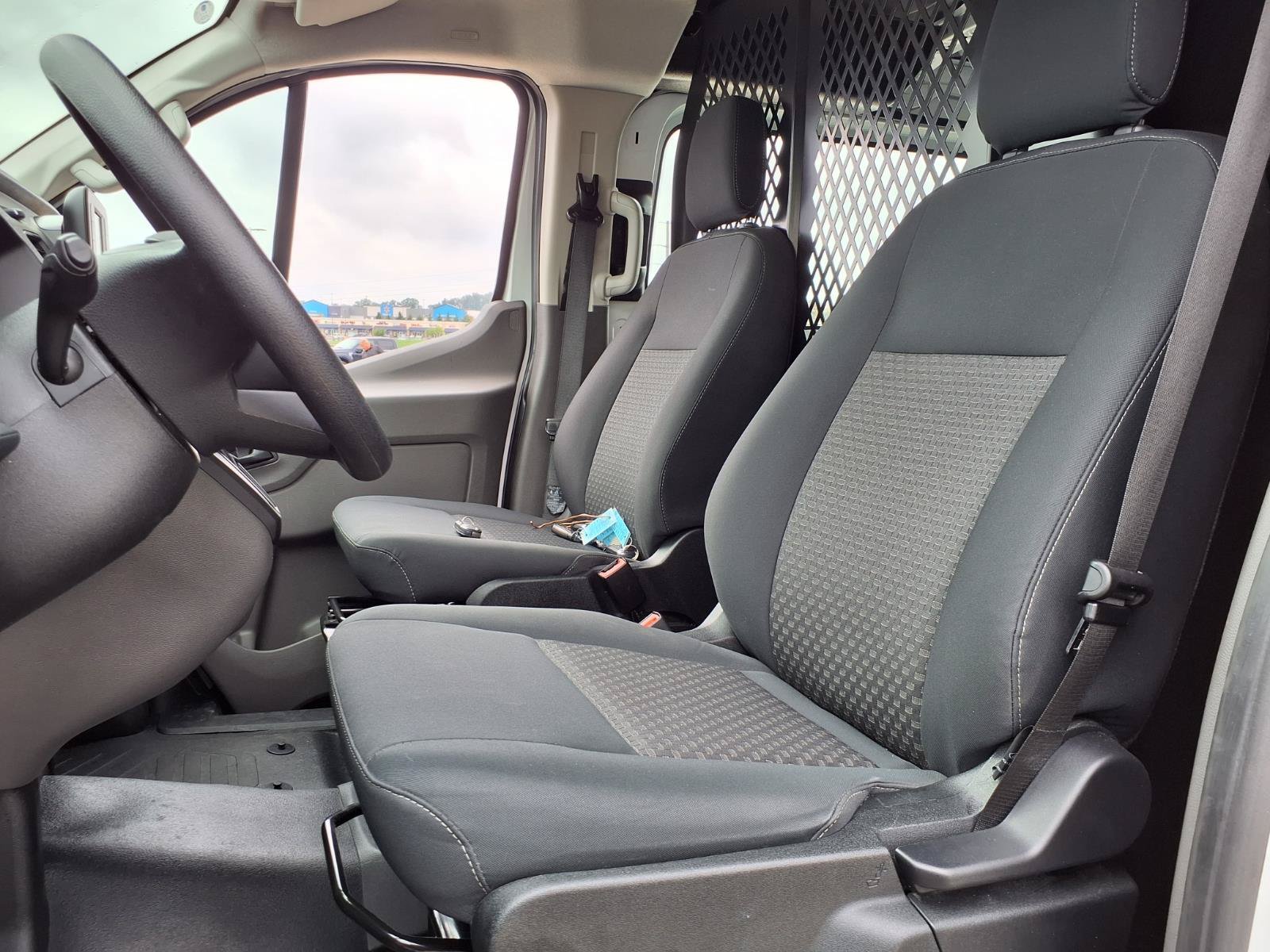 Certified 2025 Ford Transit 250 Low Roof w/ Exterior Upgrade Package RWD image 9