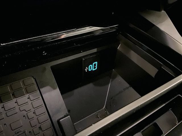 Certified 2026 Ford F350 Lariat w/ Lariat Ultimate Package AWD/4WD image 31