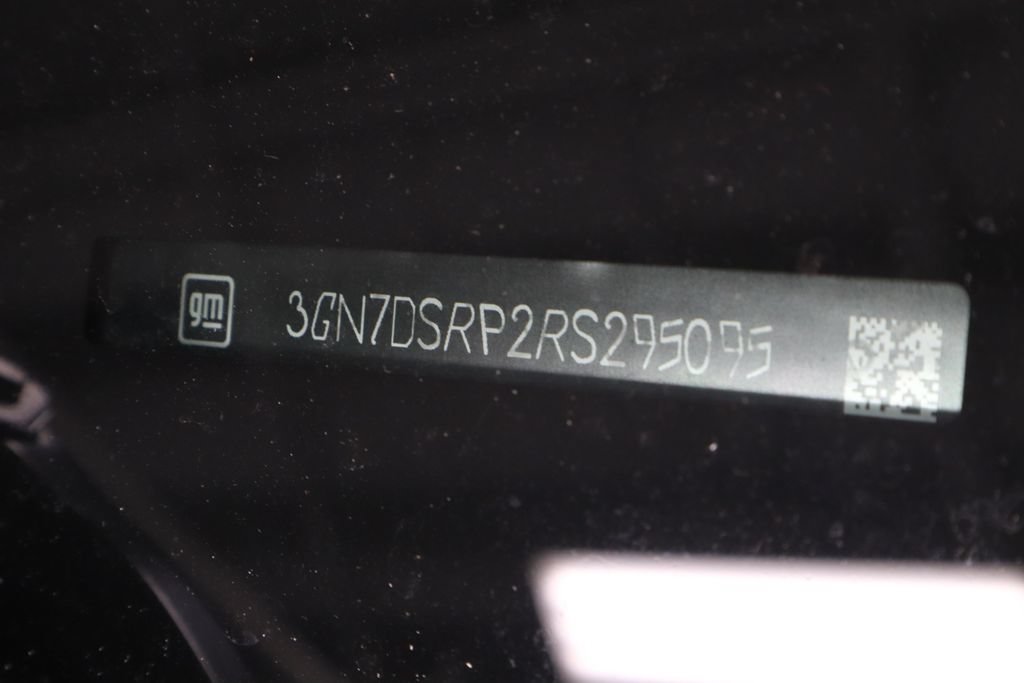 Used 2024 Chevrolet Equinox EV RS FWD image 35