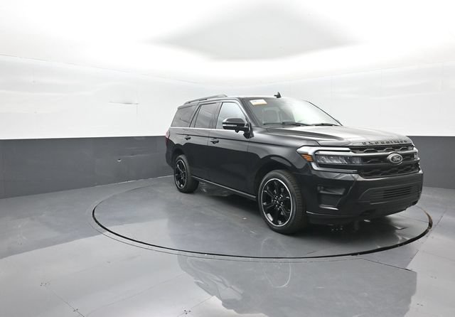 Certified 2023 Ford Expedition Limited AWD/4WD image 2