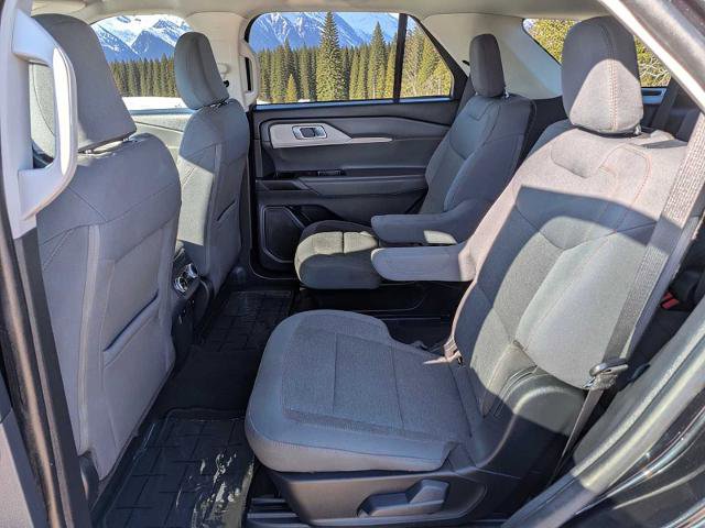 Certified 2025 Ford Explorer Active image 18