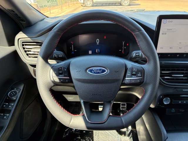 Certified 2023 Ford Escape ST-Line w/ Tech Pack #1 FWD image 13