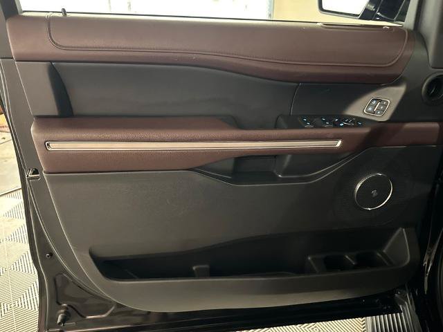 Certified 2024 Ford Expedition Max Limited RWD image 17