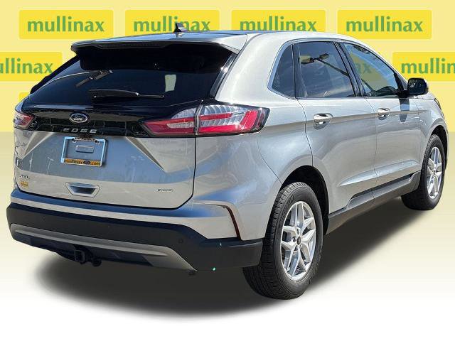 Certified 2024 Ford Edge SEL w/ Convenience Package AWD/4WD image 9